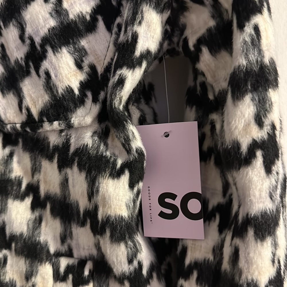 Oversized Shacket - Picture 7 of 7